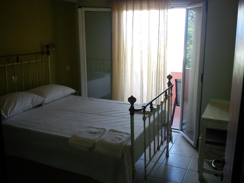 Elaia Resorts Perama  Zimmer foto