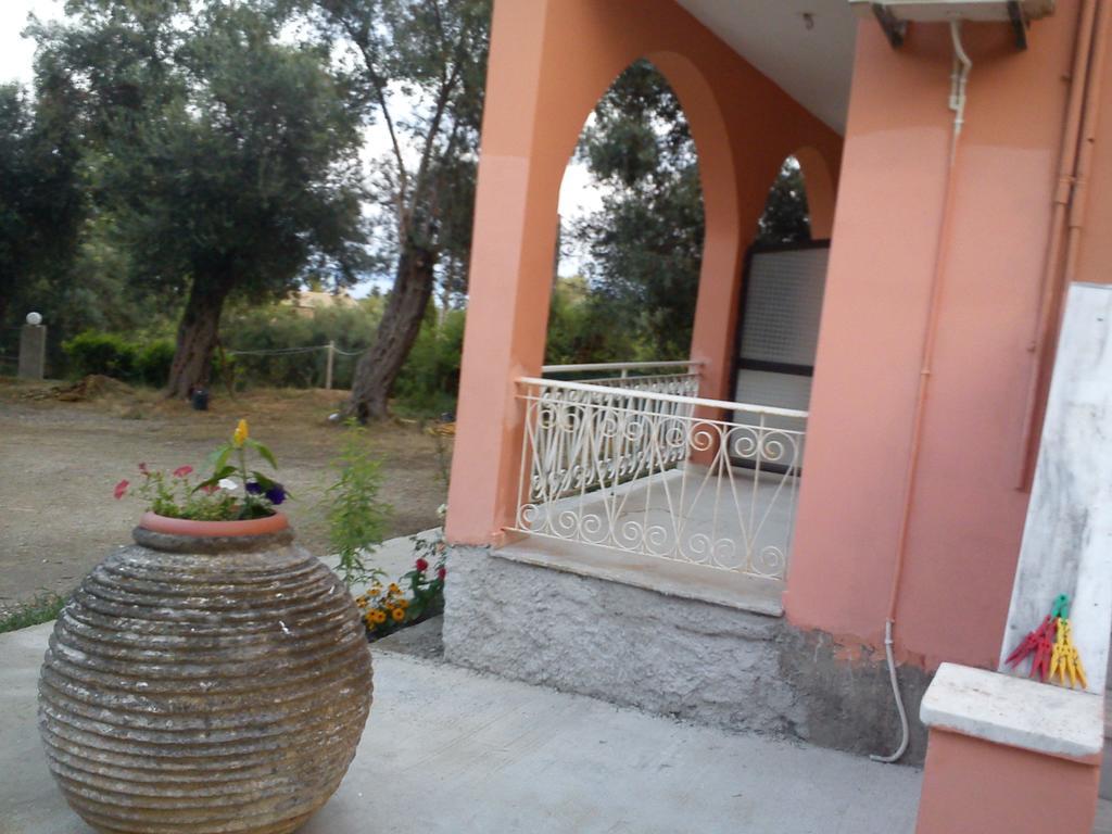 Elaia Resorts Perama  Zimmer foto